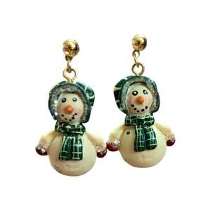 Vintage CHRISTMAS PIERCED EARRINGS SNOWMAN FROSTY WINTER BONNET SCARF DANGLE